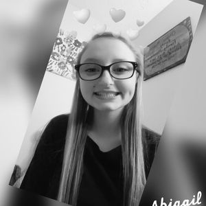 Meet your Posher, Abigail